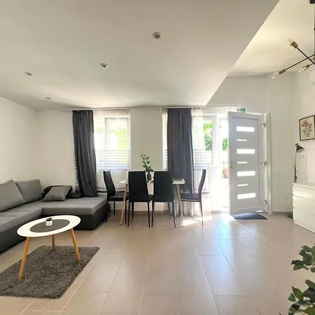 Azzurro Mare Apartman *