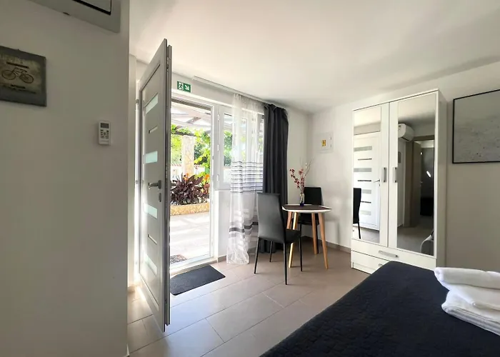 Azzurro Mare Apartament *