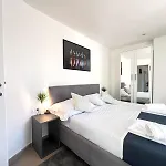 Апартаменти Azzurro Mare Пула