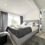 Azzurro Mare Апартаменти