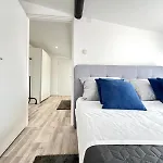 Апартаменти Azzurro Mare