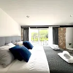 Azzurro Mare Апартаменти