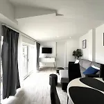 Апартаменти Azzurro Mare Пула