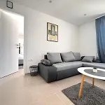 Апартаменти Azzurro Mare Пула