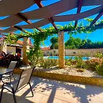Azzurro Mare Апартаменти *